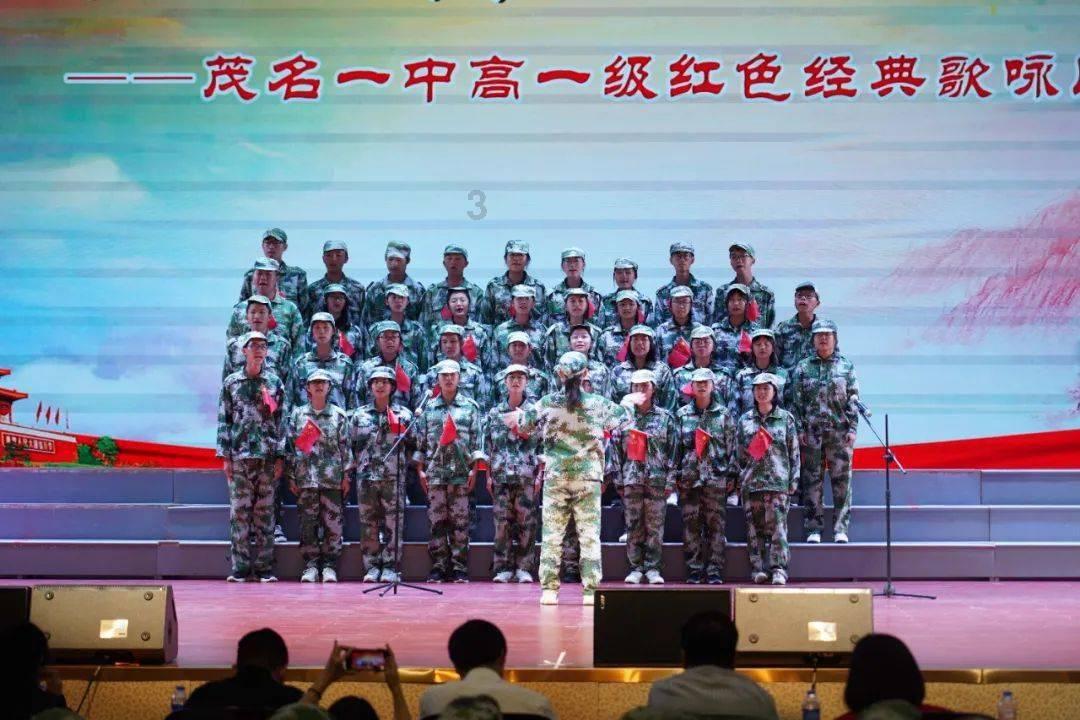 小红帽的冒险之旅